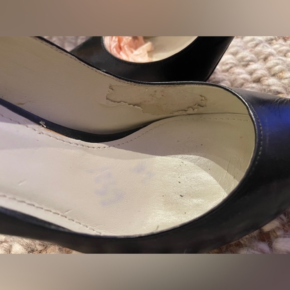 BCBG Treasure black pointed toe pumps - Picture 12 of 14